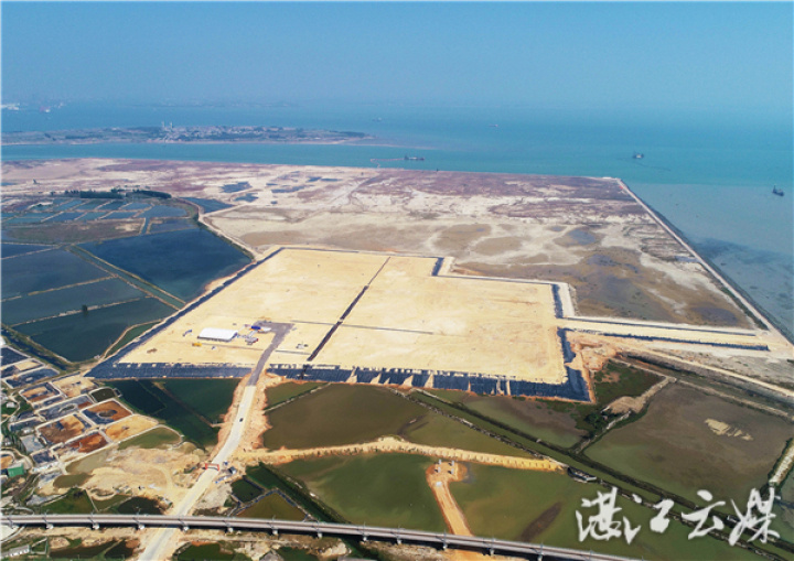 巴斯夫(广东)一体化基地工地。记者刘冀城 通讯员李文超 摄 