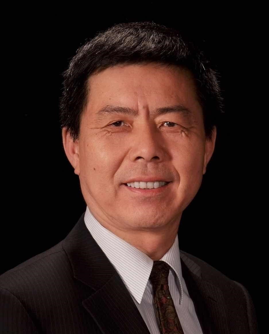 深圳市决策咨询委员会委员、原深圳大学管理学院副院长马敬仁
