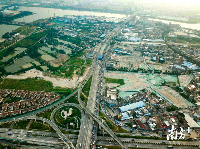 顺德以村改为突破口，加快对接深圳创新资源。受访者供图