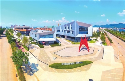 深河金地创谷国家级孵化器开园运营。河源日报记者 肖斌 摄
