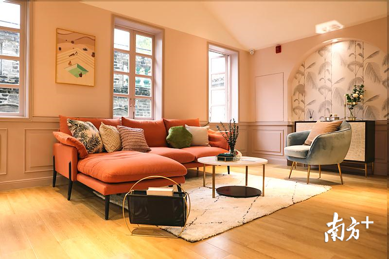 林氏木业线下门店。受访企业供图 林氏木业线下门店。受访企业供图