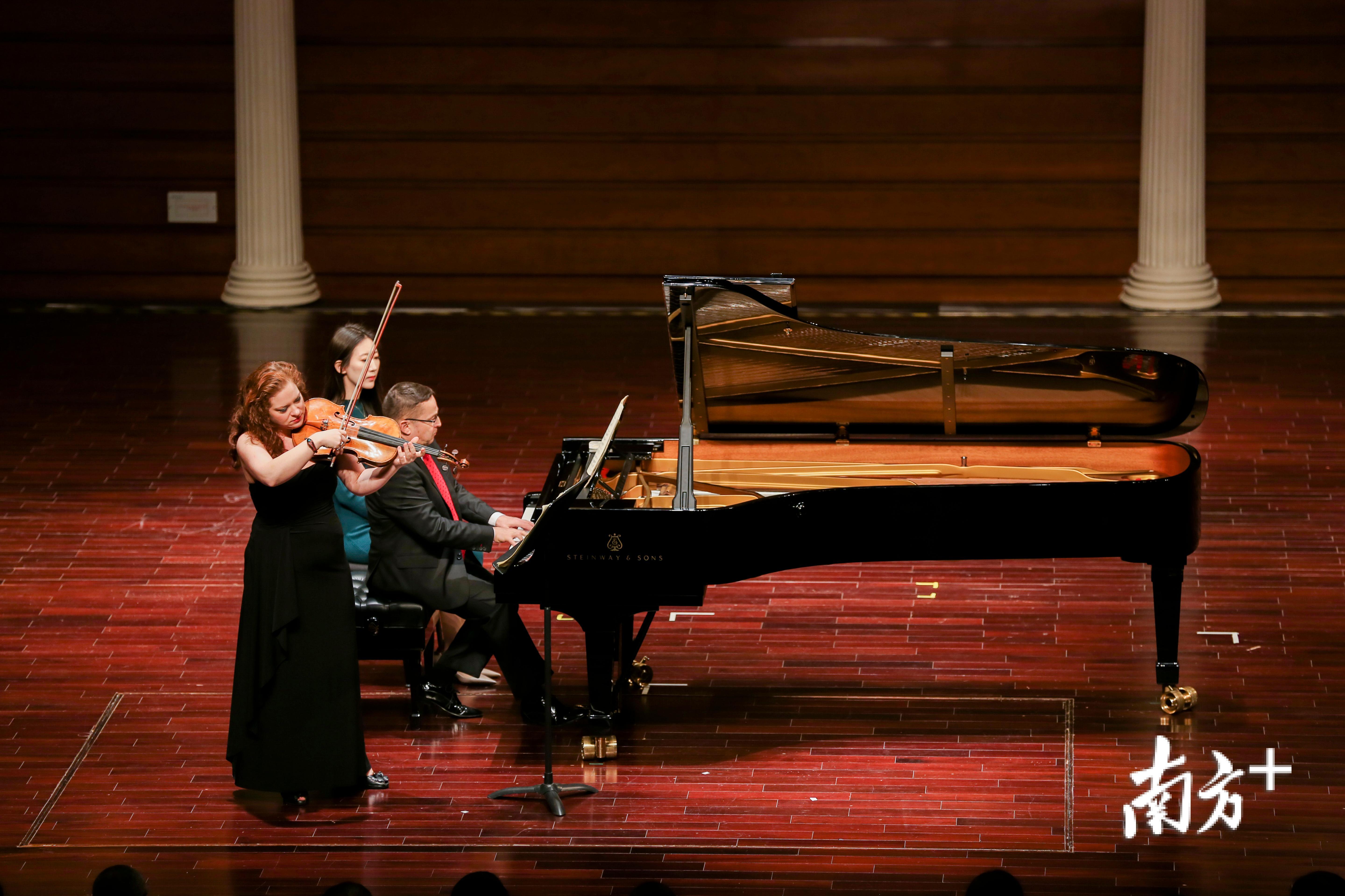 金宇博士钢琴大师班和独奏音乐会在海南大学举办-山东艺术学院音乐学院