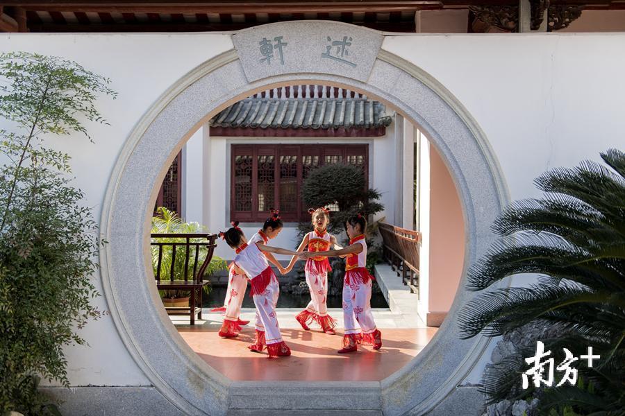 黄礼祥 摄 黄礼祥 摄