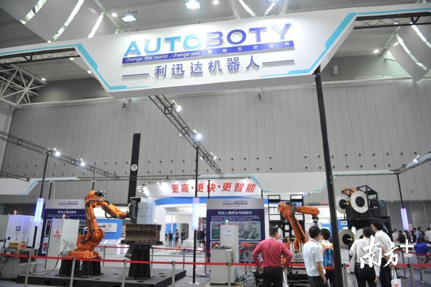 佛山智能制造发展迅速。南方日报记者 戴嘉信 摄 佛山智能制造发展迅速。南方日报记者 戴嘉信 摄