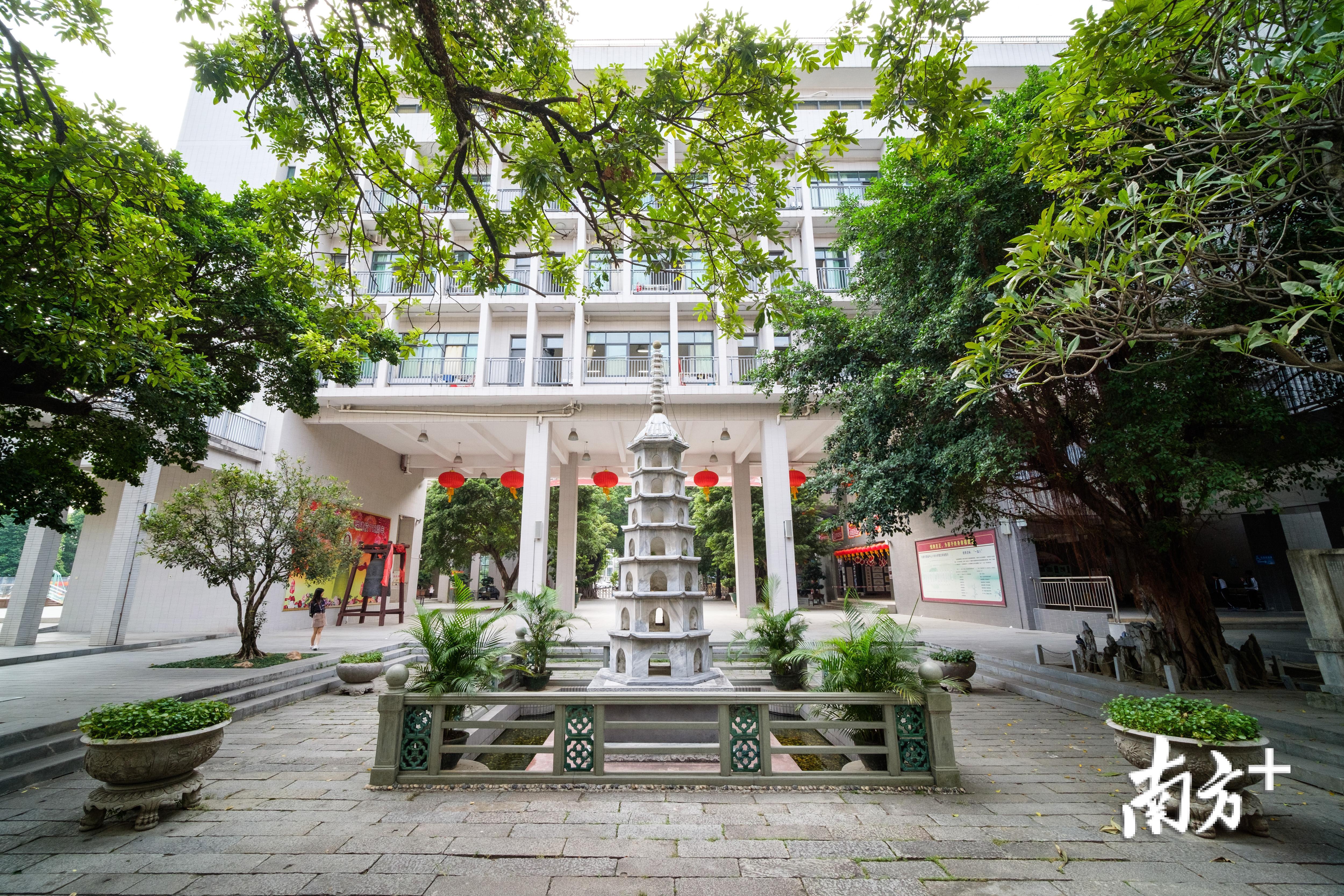 莞城中心小学校园一角。（受访单位供图）