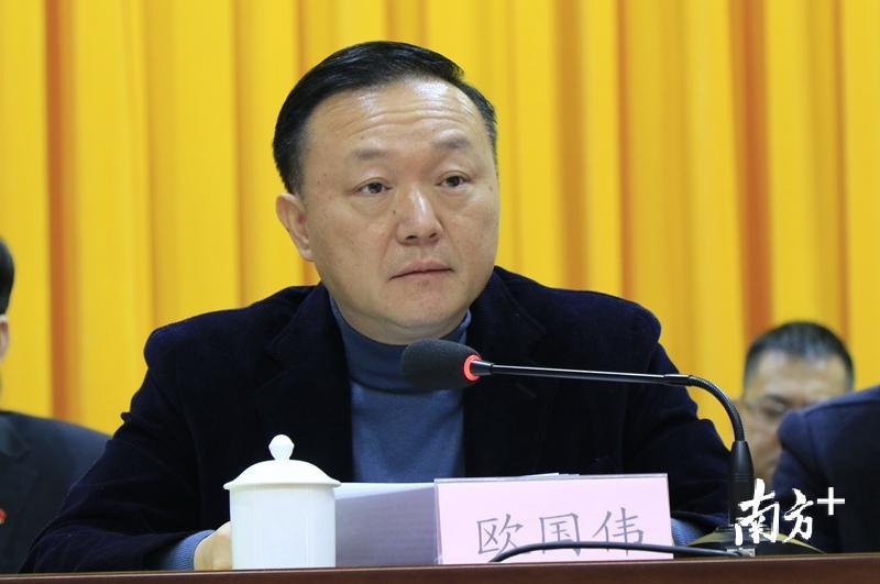 连州市委书记欧国伟出席闭幕式并讲话。段灿 摄