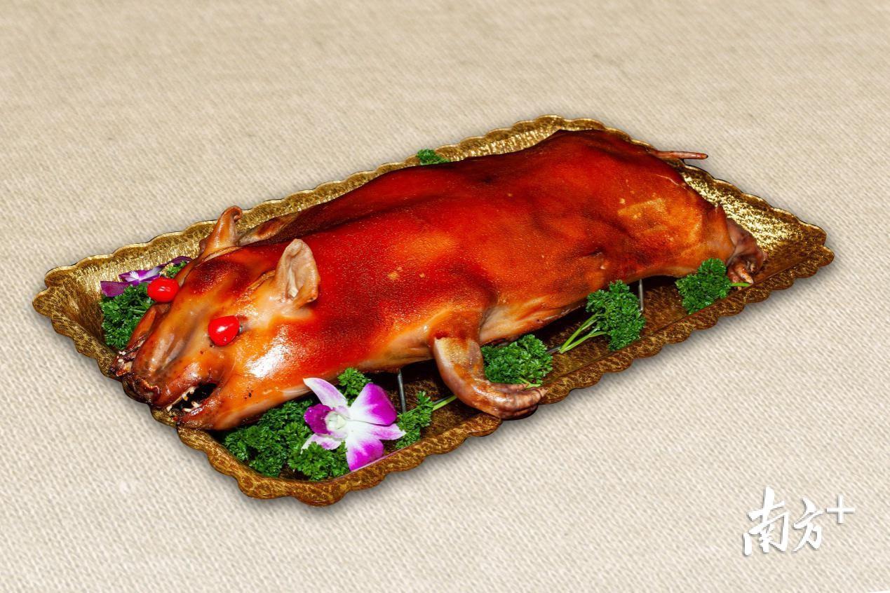 荣归故里(鸿运烧猪) 荣归故里(鸿运烧猪)