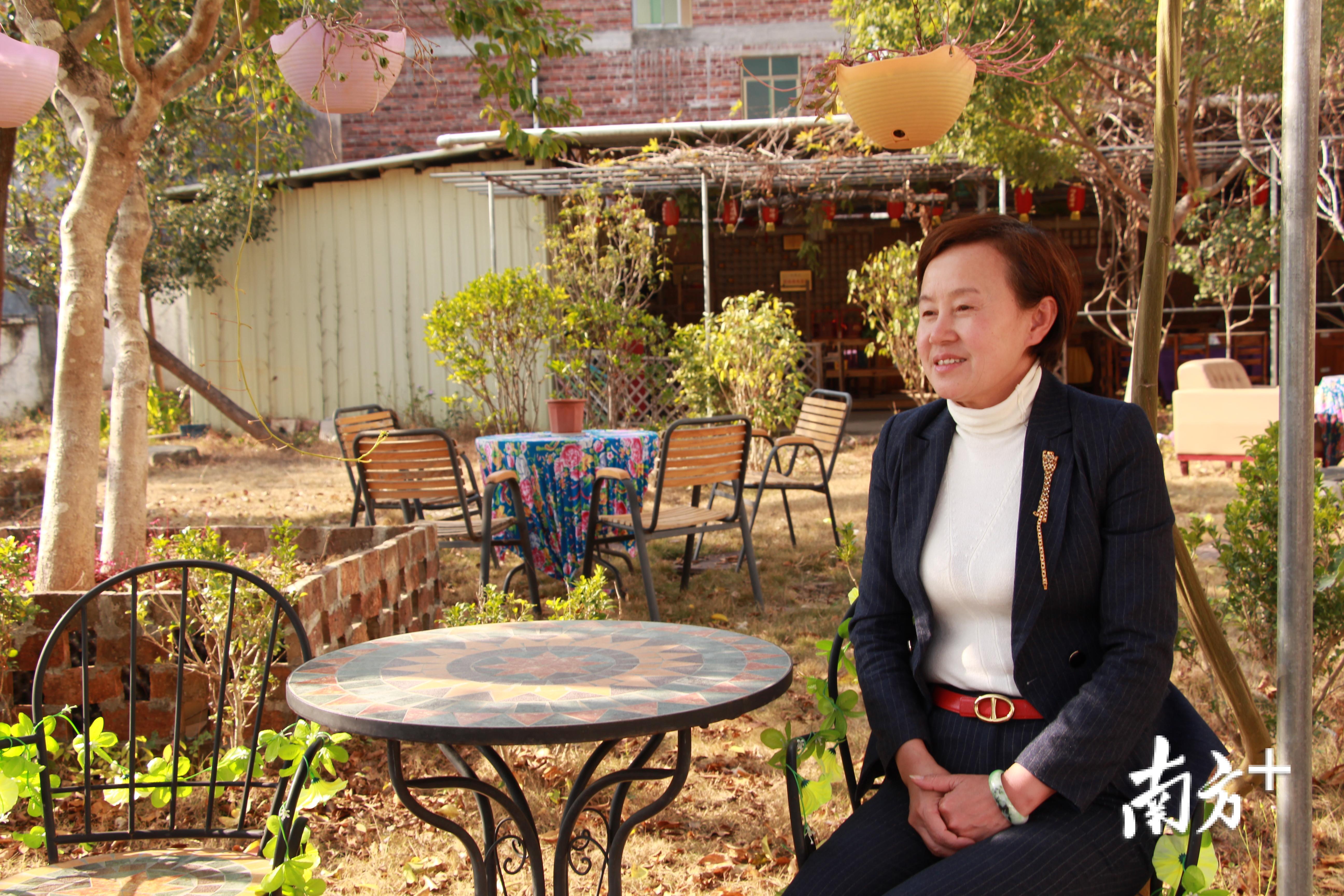 阳光绿源生态园负责人陈娟娟。