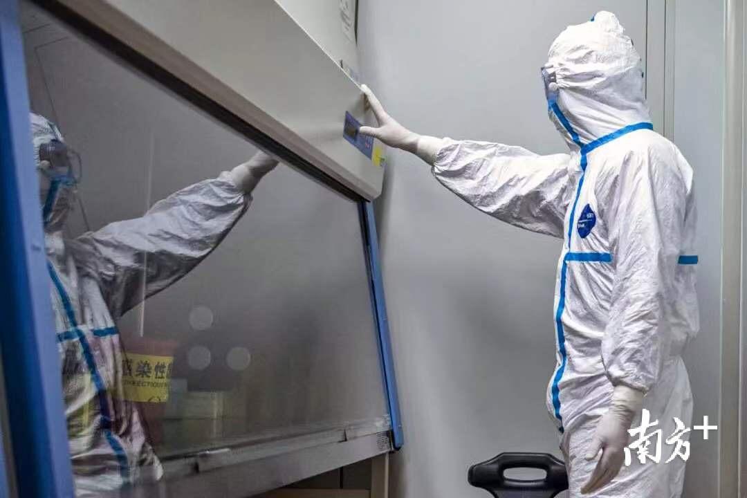 佛山市第一人民医院医护人员。