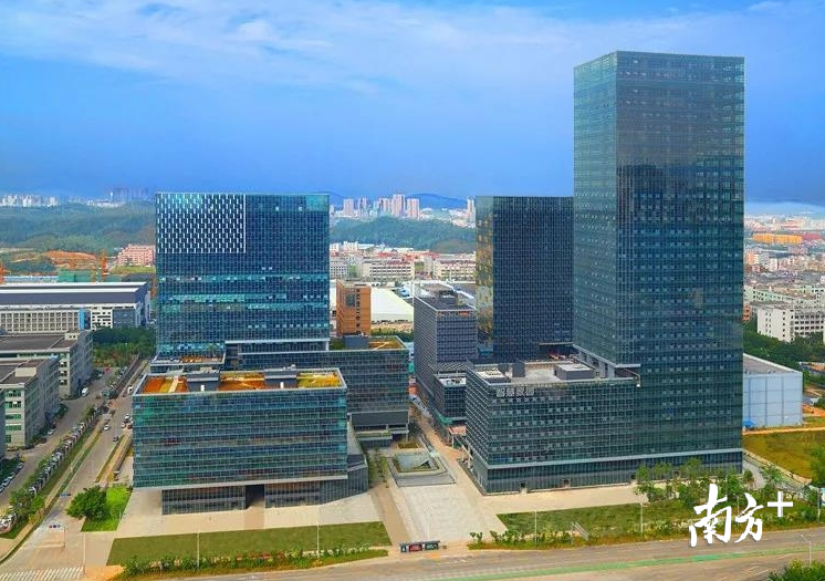 位于宝龙科技城的智慧家园。