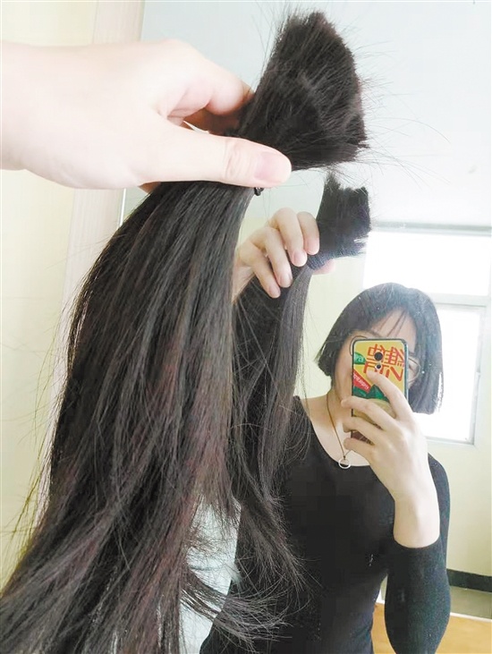 一线党旗飘|轻装战"疫",江门90后女护士剪掉齐腰长发