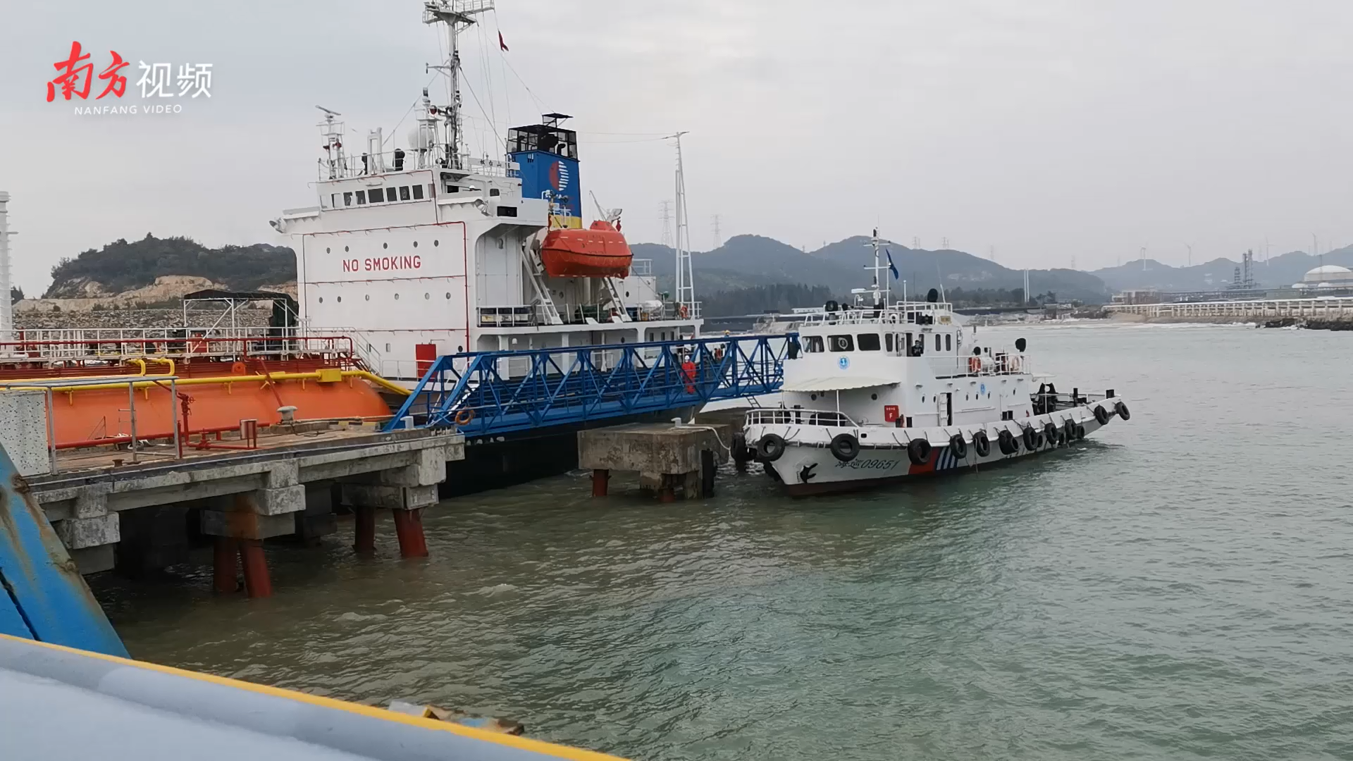 视频|1600多吨液化石油气从潮州港运往武汉