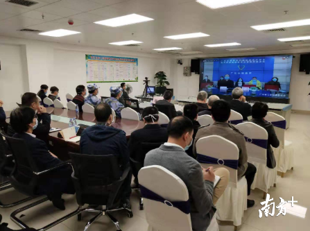 2月6日	，临床专家组在湛江中心人民医院远程会诊室参加省远程会诊。