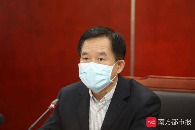 广州市第八人民医院首席专家尹炽标。南都记者 冯宙锋 摄