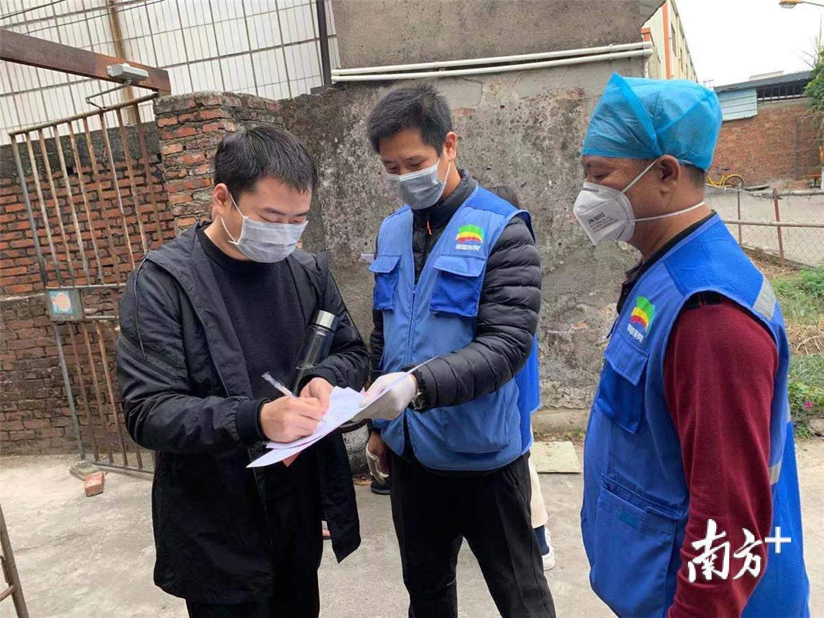 督促落实房东签订疫情防控安全责任书 督促落实房东签订疫情防控安全责任书