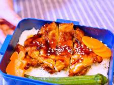 30秒学做复工盒饭〡有荤有素照烧鸡排饭