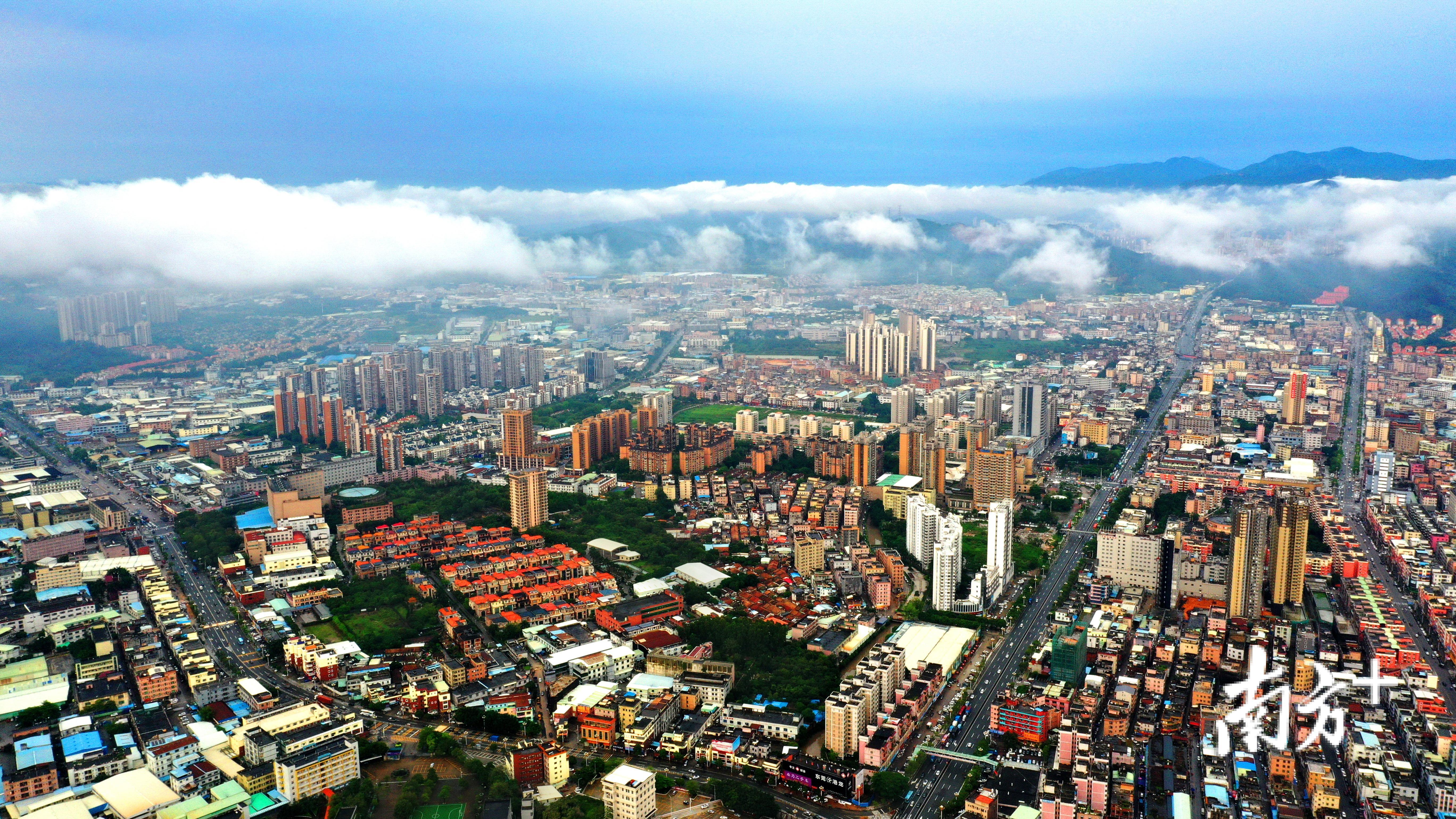 复工防疫两手抓黄江多项制度确保重点项目安全复工