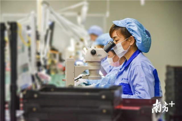 桥头镇邓屋村对村集体物业的承租企业进行减租 桥头镇邓屋村对村集体物业的承租企业进行减租