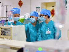 “向你们致敬！”广州小学生自创歌曲致敬白衣天使|疫情中人