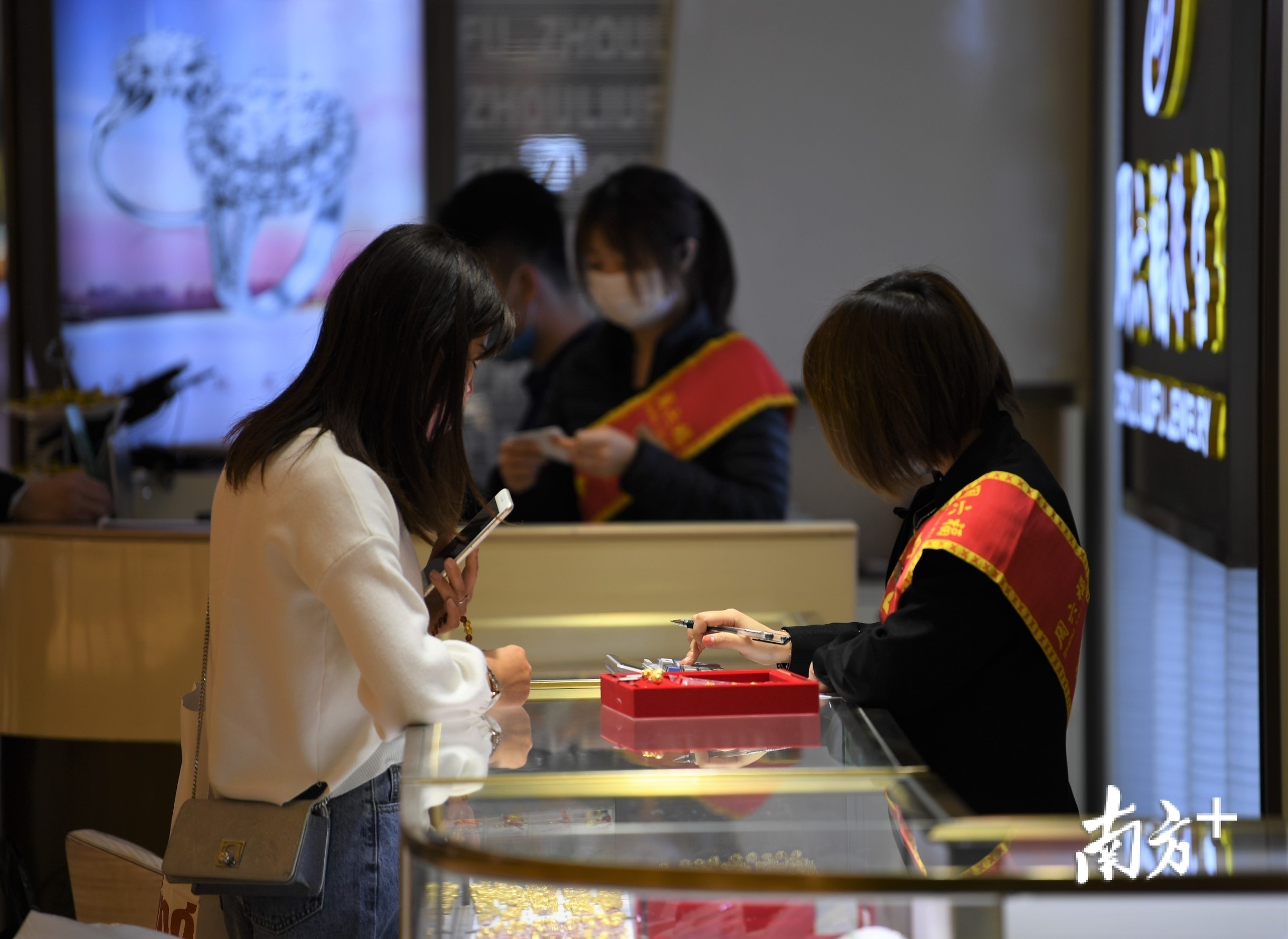 江门哪里有首饰厂(江门知名珠宝哪家好)