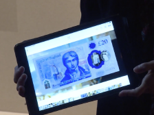 王牌导览|自画像被印上新版英镑，这位画家是谁？粤博开讲②