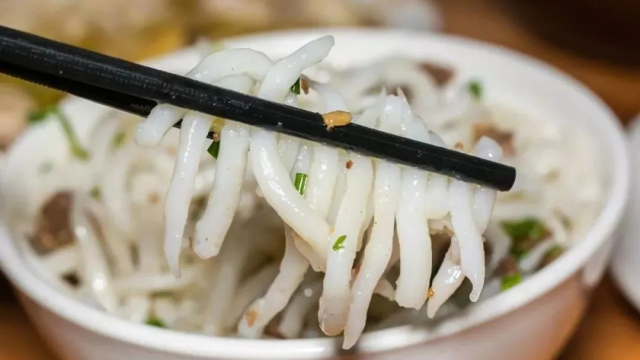 “舌尖上的梅州”客家美食非遗项目:西河老鼠粄