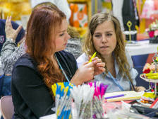 腾讯技术加持的网上广交会，会颠覆我们的认知吗？|经济粤评