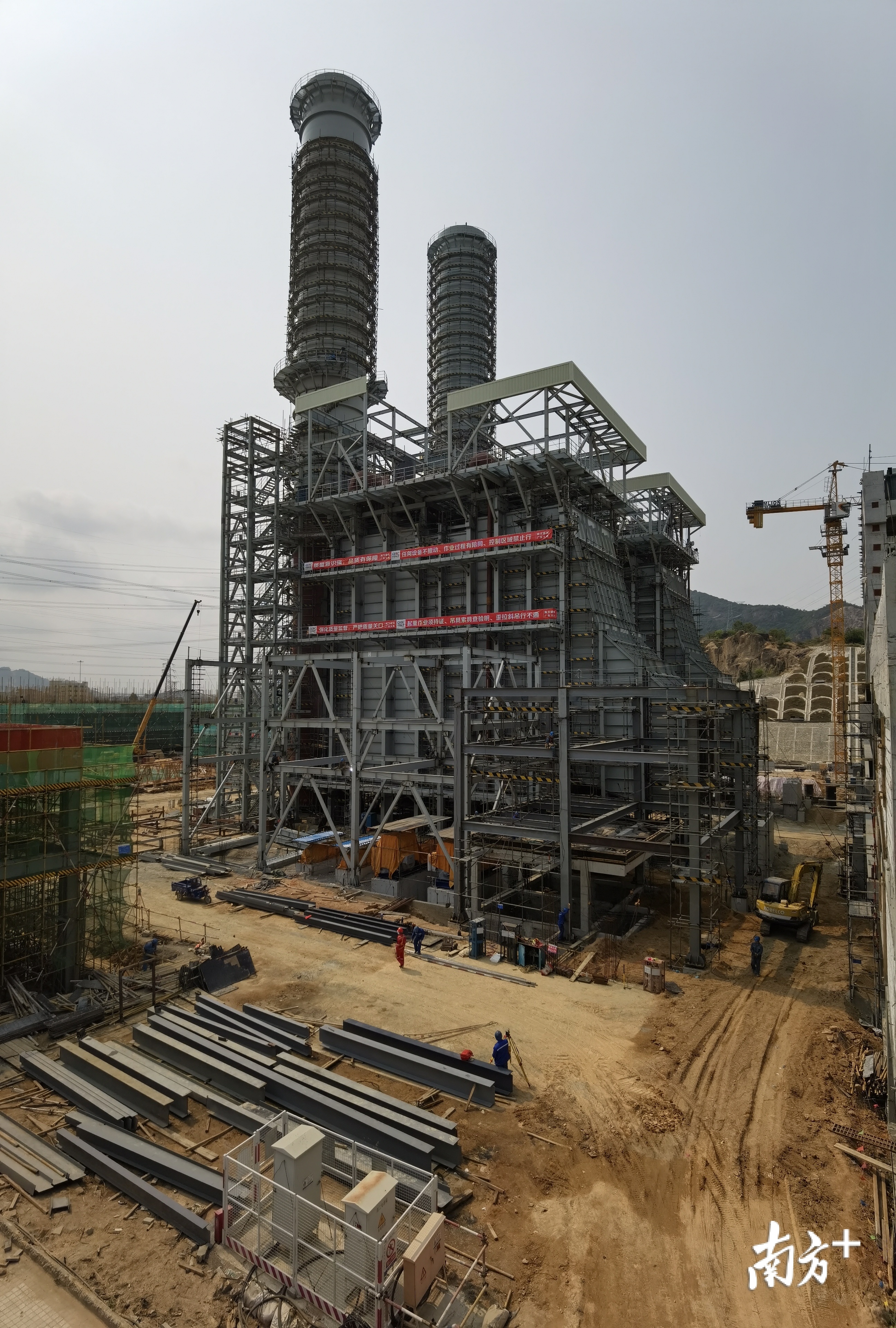 据介绍，樟洋电力扩建项目总投资为24.67亿元，预计投产后年发电量30亿千瓦时。