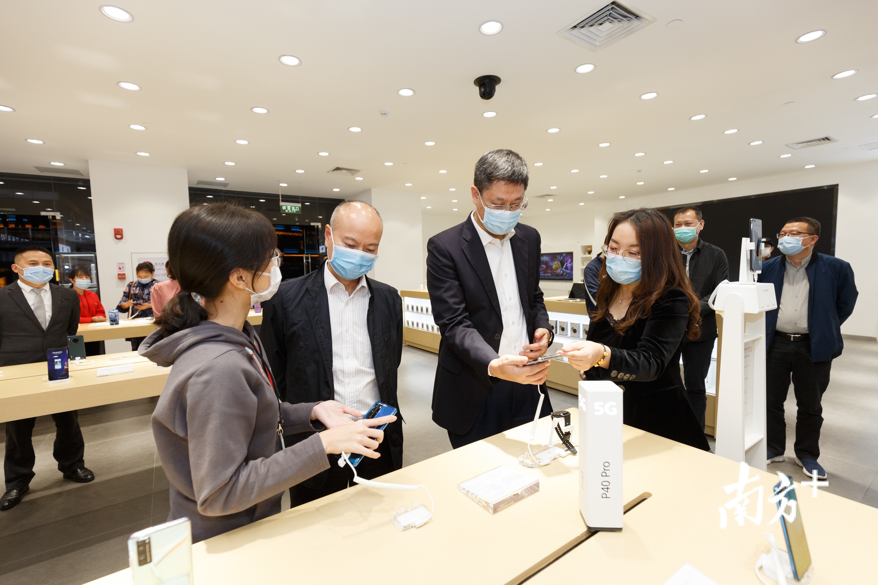 书记、主任参观