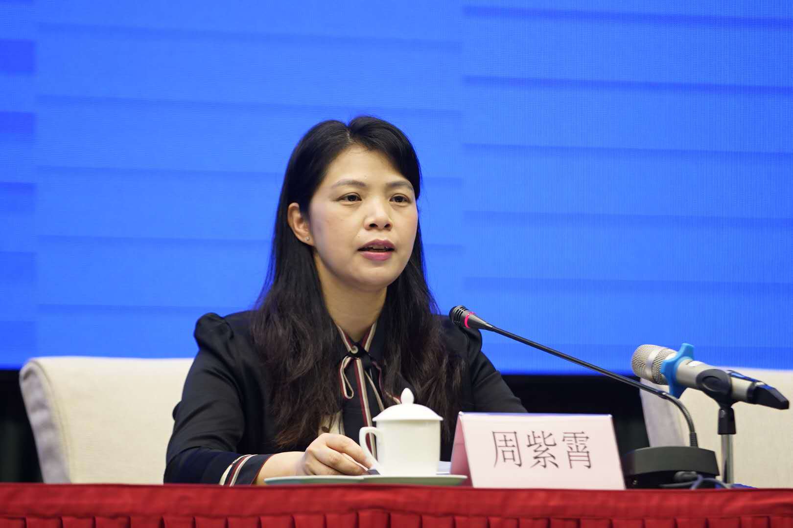 周紫霄说,明天(4月27日),广东全省高三,初三年级学