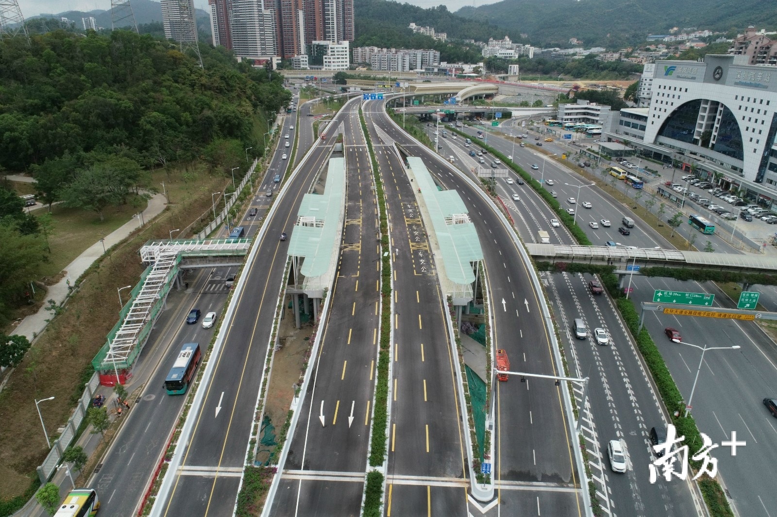 坂银2号天桥/高架公交站台