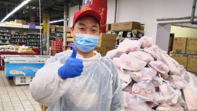 华农硕士在武汉当志愿者：参与新冠疫苗临床试验，分发肉菜又献血