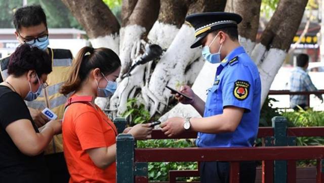 央视快评：巩固疫情防控成果 决不能前功尽弃