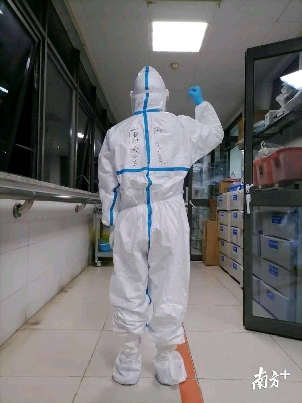 支援深圳三院的康奎