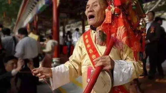 非遗广东|“一龙两锣三条棍”——龙舟说唱