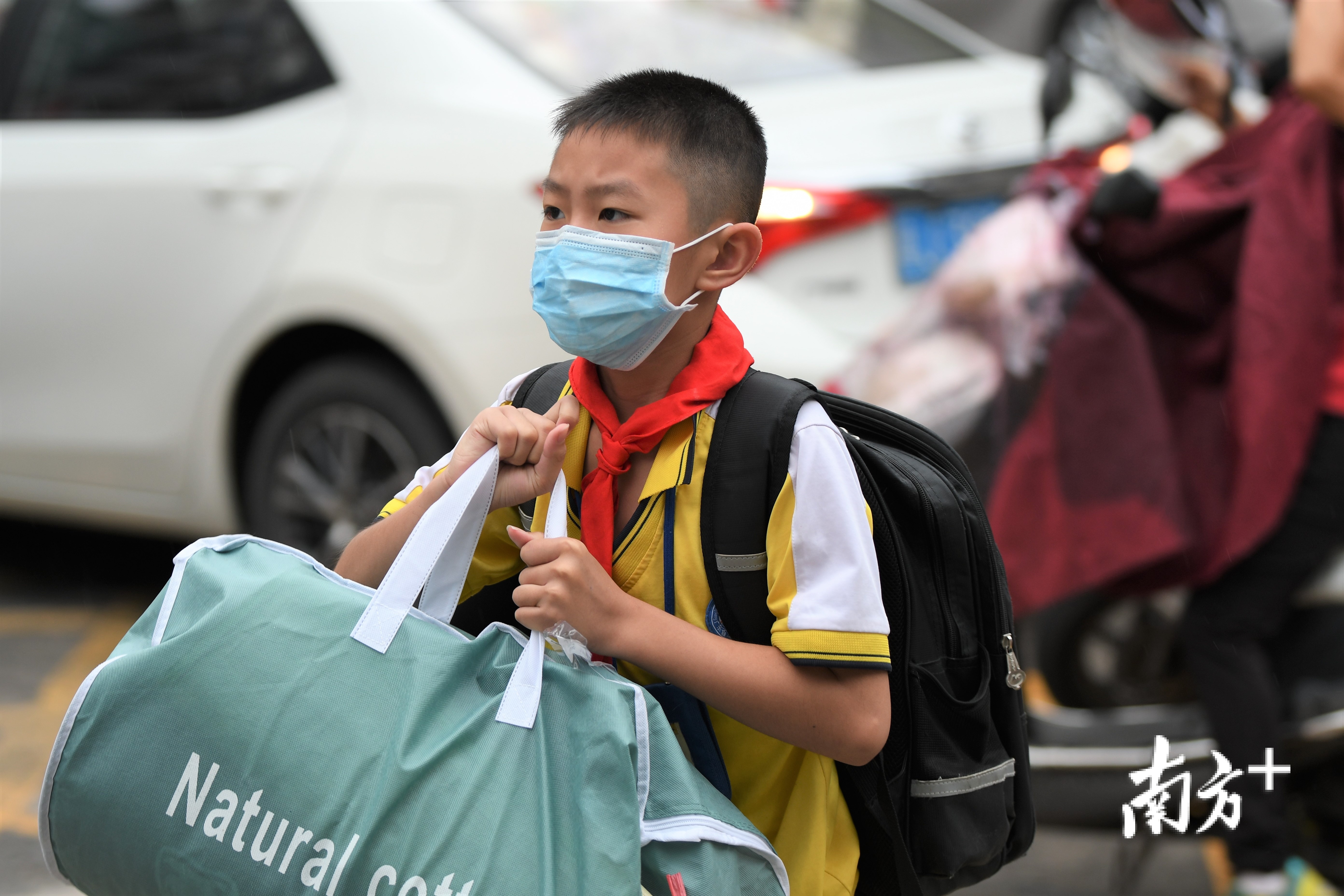 江门首批约16万小学生返校