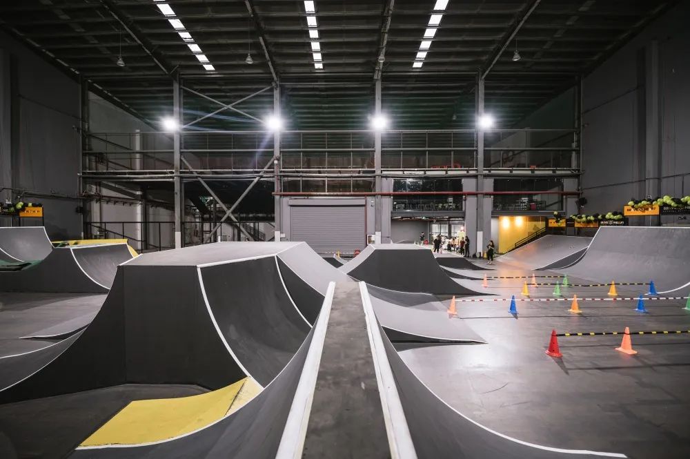 盐城天人极限运动场地建设有限公司爱游戏- 爱游戏体育- AYX爱游戏体育官方网站