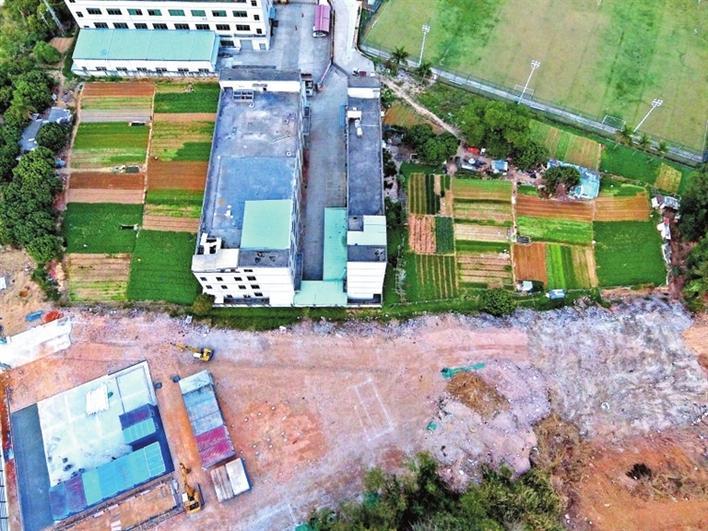 运动场建成前