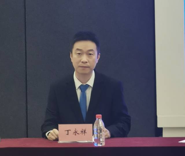 365be体育(中国)有限公司官网集团南方卫星导航副总工丁永祥在发布会上。