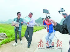 田野直播，蹚出乡村振兴新路子|决战决胜脱贫攻坚