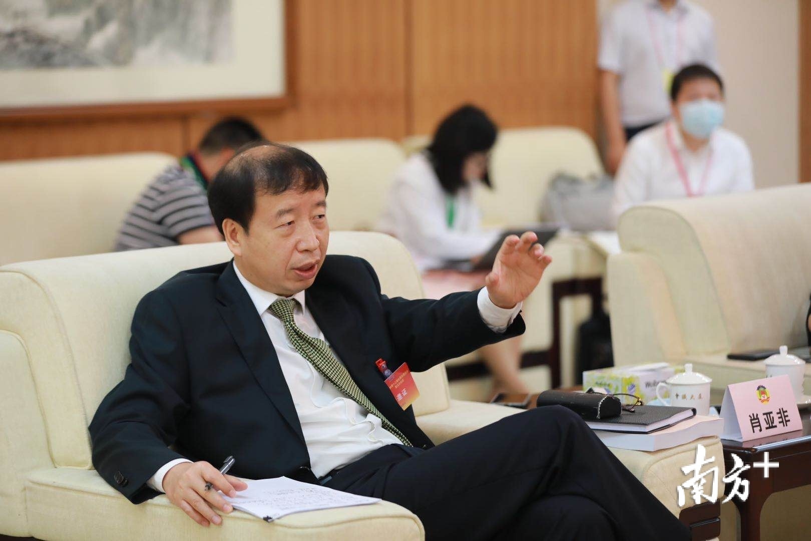 聚焦东莞两会|肖亚非:以前所未有的力度打好扶企政策组合拳(附视频)