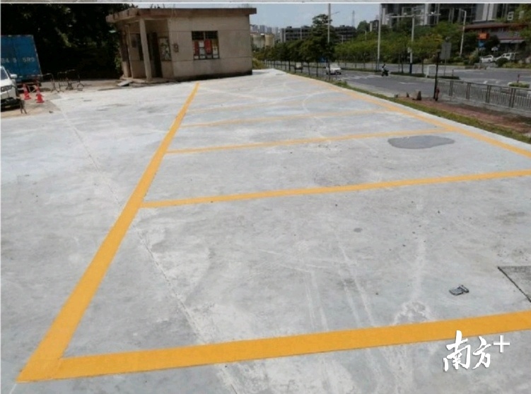 改造后增设停车位。通讯员供图 改造后增设停车位。通讯员供图