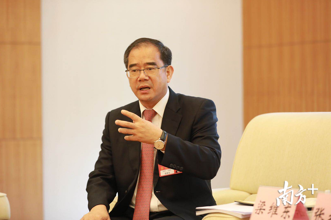 东莞市委书记、市人大常委会主任梁维东