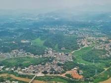 脱贫攻坚战全面胜利后，下一步重点是什么？|叮咚看两会