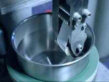 人气火爆！广交会首日云浮参展企业直播间观看人数达1.2万人次