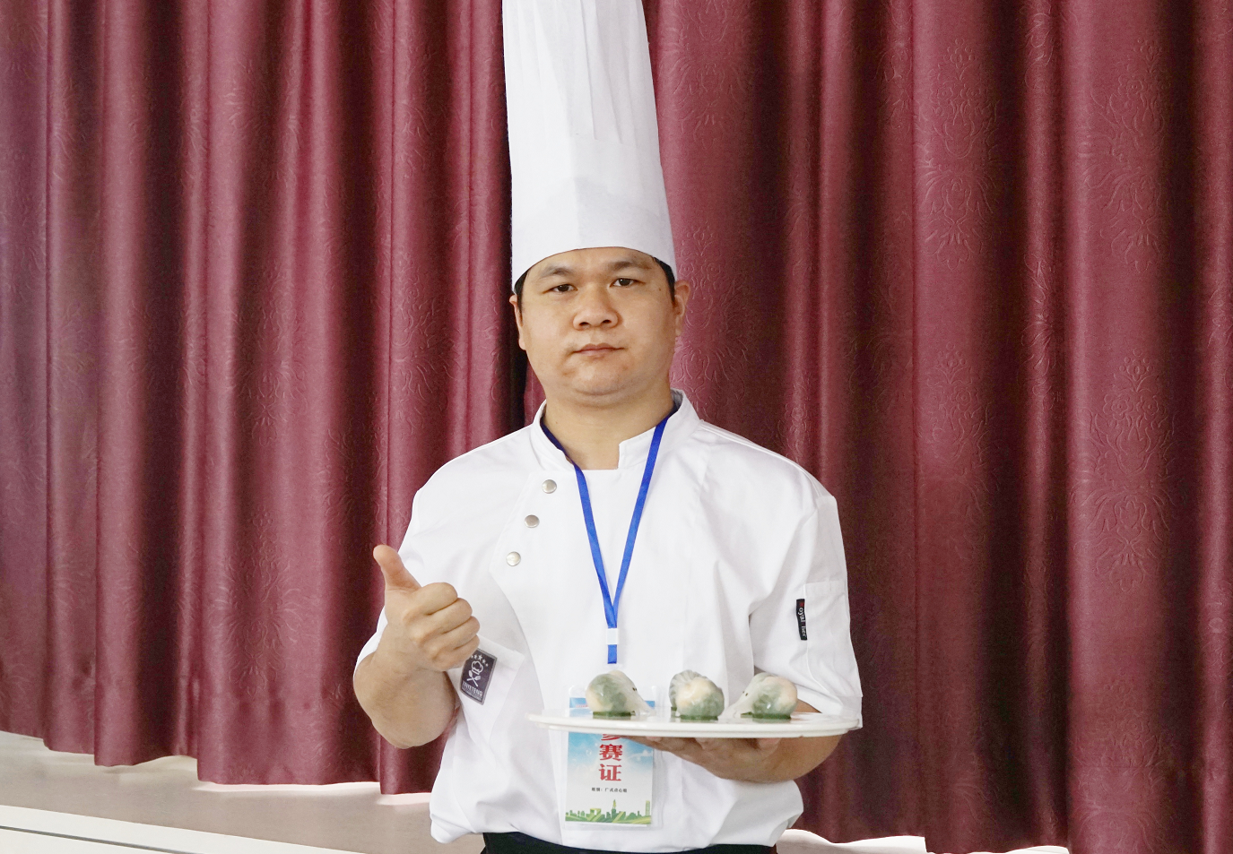 中山市三乡理工学校李锐勇《菊花竹笋肉》