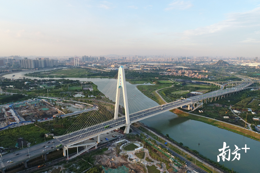 奇槎片区紧抓三龙湾平台优势，打造高端制造业创新中心。