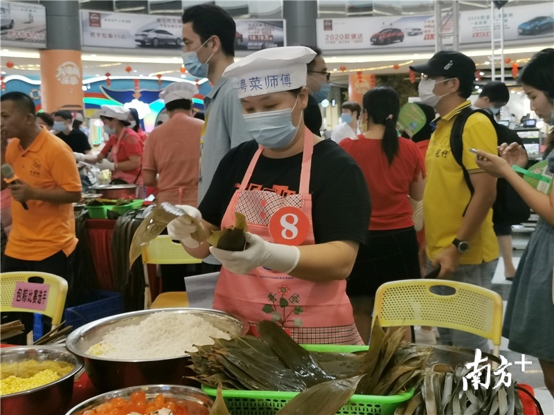 8号选手岑凤华▲▲▲