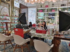 中南烛业Flora：观看人数多了，有效询盘多了|广交会日记