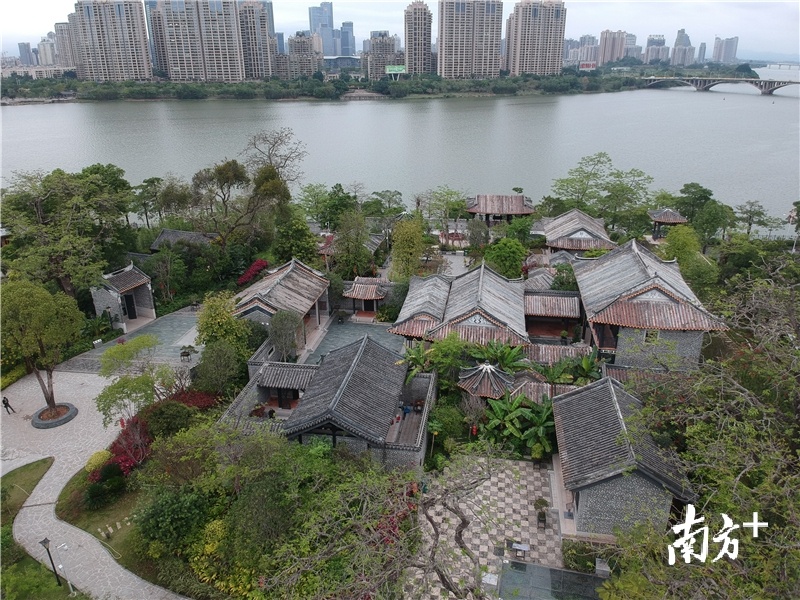 苏东坡在白鹤峰的房屋已经改建成东坡祠。